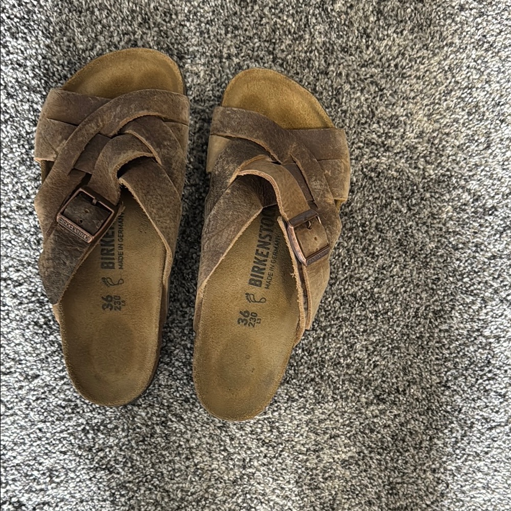 Birkenstock Rustic Brown Cross-Strap Sandals